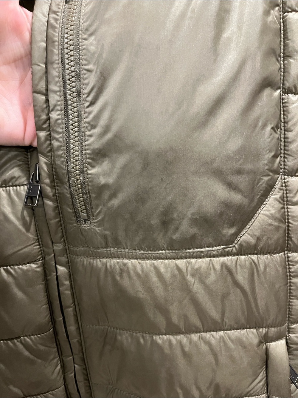 Patagonia Women's Radalie Insulated Parka - Green / Khaki - Picture 8 of 9